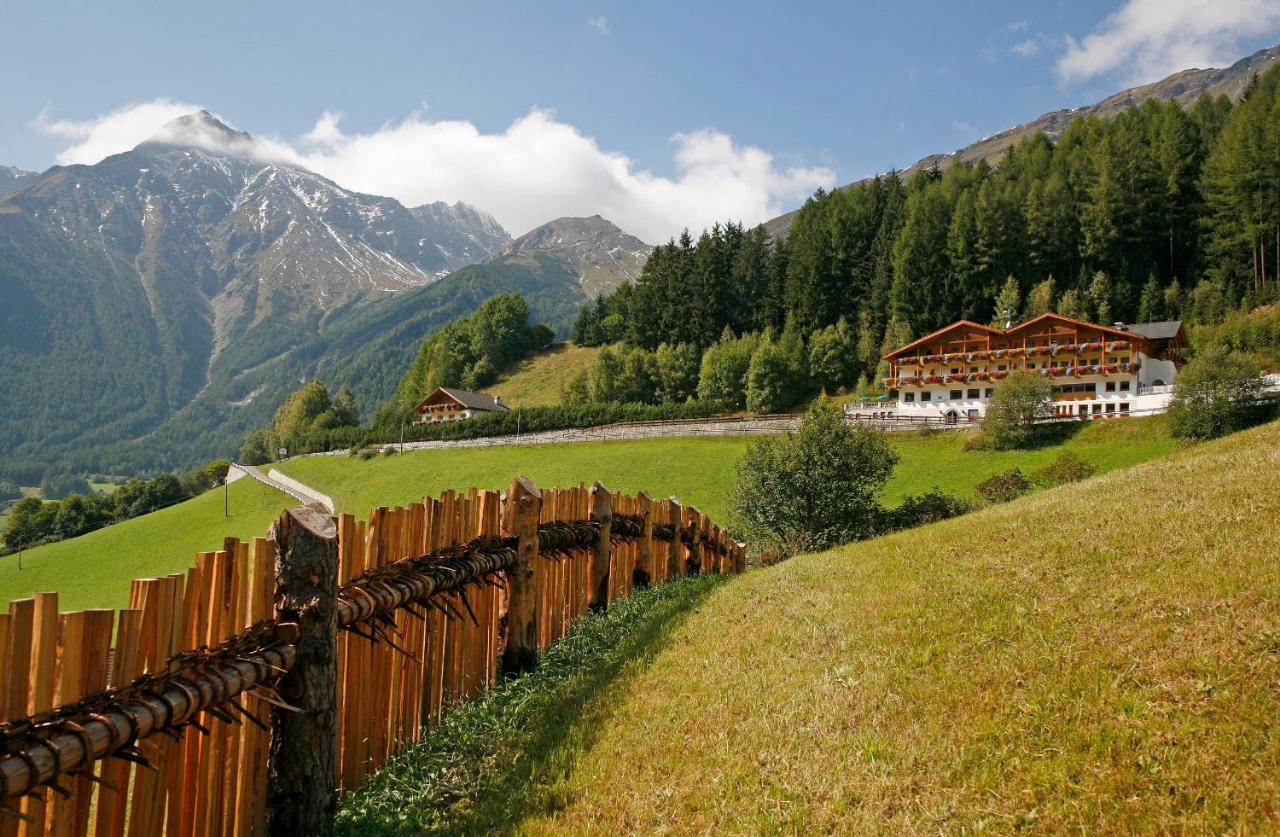Hotel Kranebitt Val di Vizze Εξωτερικό φωτογραφία